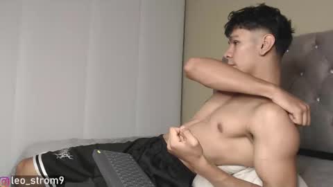 emile_239 online show from 02.07.25