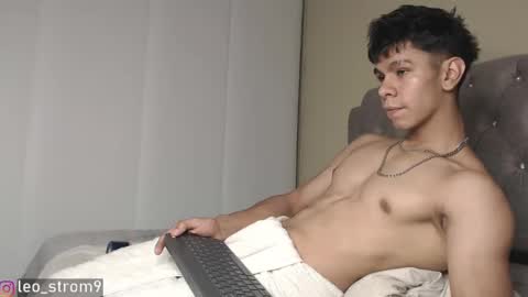 emile_239 online show from 02.13.25