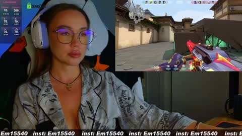 Snapshot of emili1_bc chatting on 01.15.25 Emili online show from 01.15.25