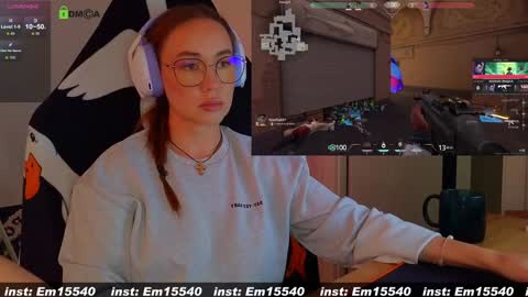 Snapshot of emili1_bc chatting on 01.16.25 Emili online show from 01.16.25