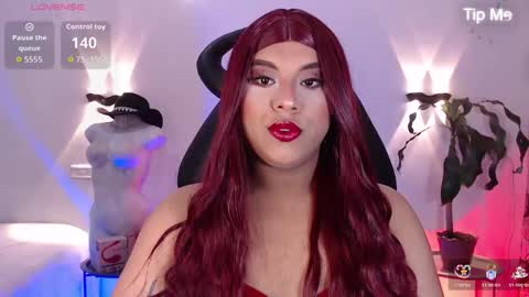 Snapshot of emili_roux chatting on 01.18.26 Emili roux online show from 01.18.26