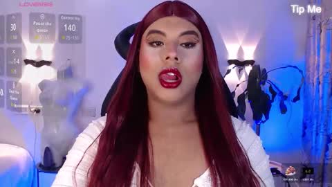 Snapshot of emili_roux chatting on 01.19.26 Emili roux online show from 01.19.26