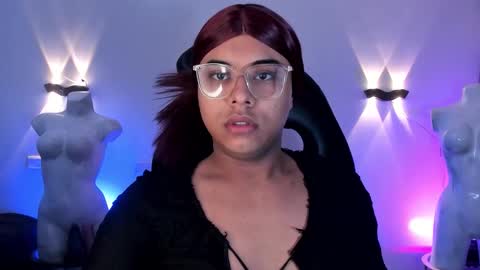 Snapshot of emili_roux chatting on 02.23.26 Emili roux online show from 02.23.26