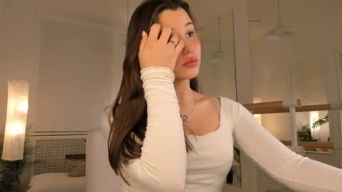 emilia_dream online show from 01.27.25