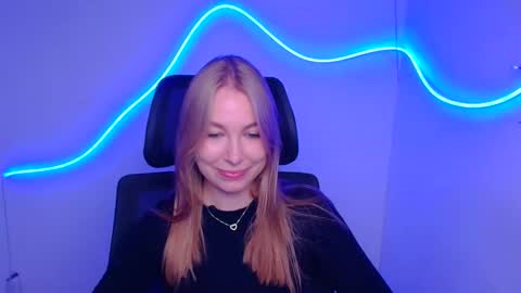 Emilia online show from 09.20.25