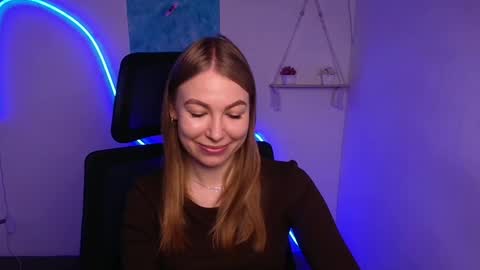 Emilia online show from 11.05.25