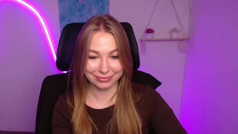 Emilia online show from 11.11.25