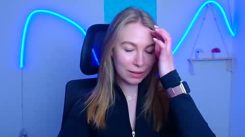 Emilia online show from 05.11.26