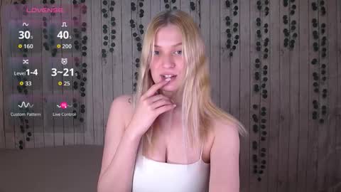 Amili online show from 11.28.25