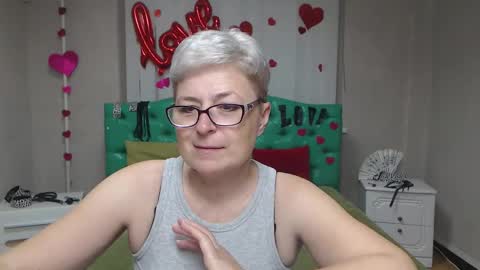 Snapshot of emiliagree chatting on 10.19.25 EmiliaGree online show from 10.19.25