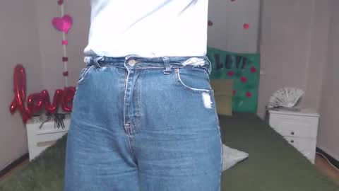 EmiliaGree online show from 11.27.25