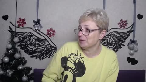 EmiliaGree online show from 12.14.25