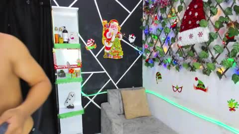 EMILI AND GIN online show from 12.20.24