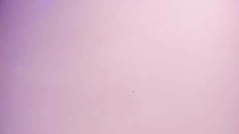 Snapshot of emiliee_xx chatting on 10.24.25 Emillie online show from 10.24.25