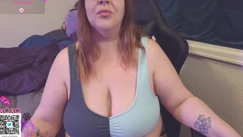 emilie foxx online show from 03.10.25