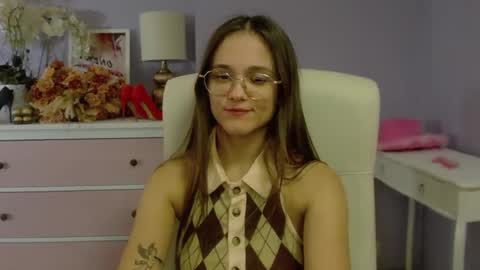 Emilly online show from 02.08.25