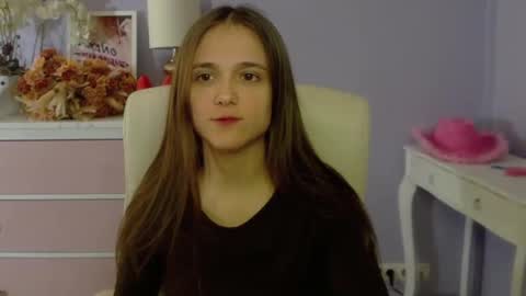 Emilly online show from 03.05.25