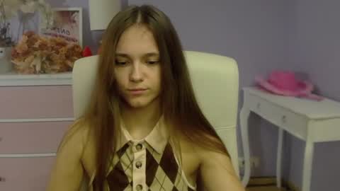 Emilly online show from 03.12.25