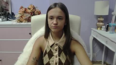 Emilly online show from 11.19.25