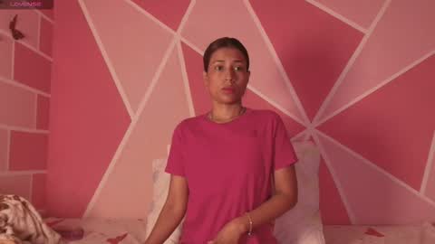 emilly_smiithh online show from 12.02.25