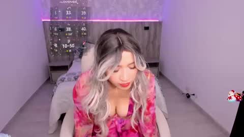 Emily online show from 02.11.25