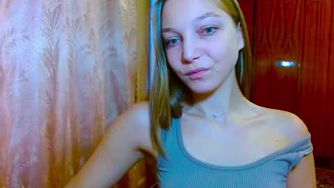 Emilly online show from 12.03.25