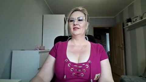 EmillyLove online show from 03.14.26