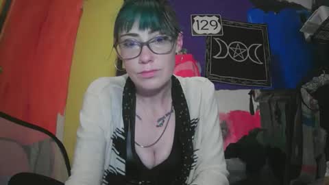 Emily Love online show from 12.01.25