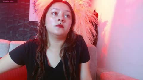 Snapshot of emily175445 chatting on 05.28.26 emily175445 online show from 05.28.26