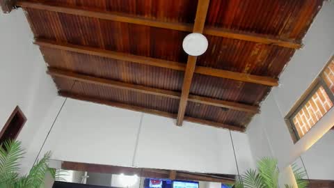 Emily  online show from 11.04.25