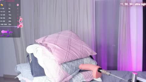 Emily online show from 11.13.25