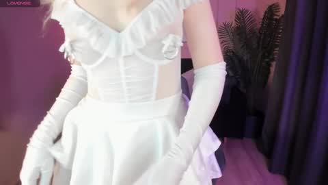 Emily online show from 02.28.25