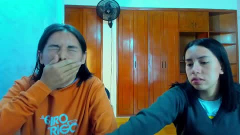 Emily and Soffy online show from 05.25.26
