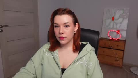 Snapshot of emily_boker chatting on 01.18.26 EMILY BOKER online show from 01.18.26