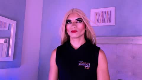 emily_castillo1_ online show from 09.21.25