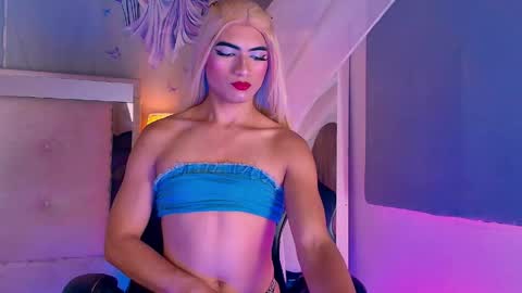 emily_castillo1_ online show from 05.13.26