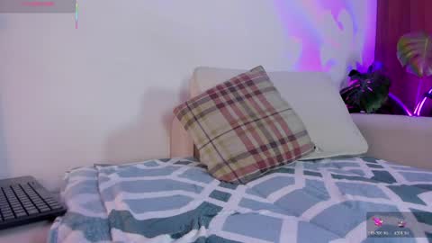 Snapshot of emily_cookk chatting on 05.29.26 Emily online show from 05.29.26