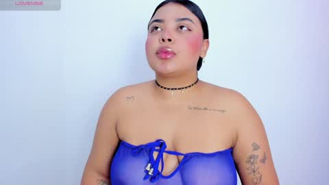 Snapshot of emily_cooper20_ chatting on 01.11.25 Emily online show from 01.11.25