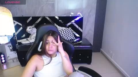 Snapshot of emily_cooper_t chatting on 09.13.25 emily_cooper_t online show from 09.13.25