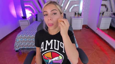 Emily online show from 01.02.25