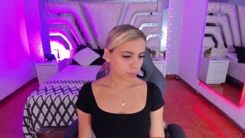 Emily online show from 01.28.25