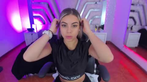 Emily online show from 03.06.25