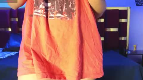 Snapshot of emily_fox_3 chatting on 02.05.25 emily fox 3 online show from 02.05.25