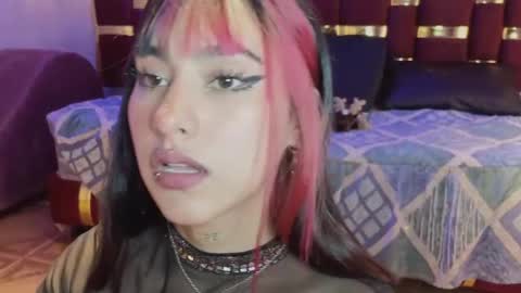 Snapshot of emily_fox_3 chatting on 03.06.25 emily fox 3 online show from 03.06.25