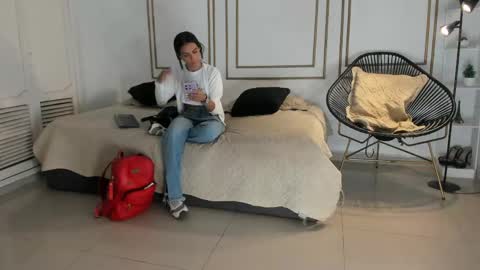 emily_gaviria1 online show from 05.13.26