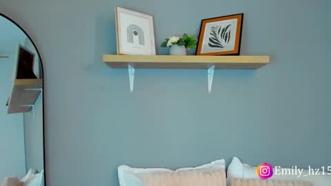 Emily online show from 02.20.25