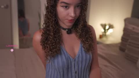 Snapshot of emily_johnson1 chatting on 04.24.26 Juliana online show from 04.24.26