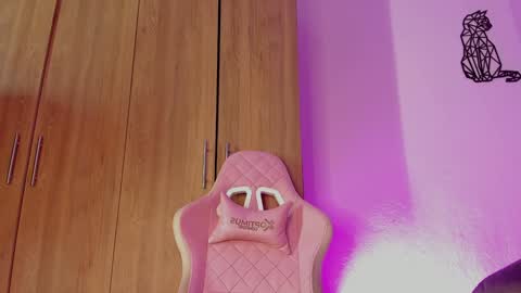 emily lady20  Independient modelIndependiente online show from 01.17.25