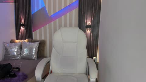 Emily online show from 02.03.25