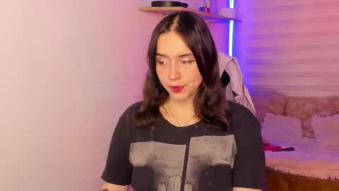 Snapshot of emily_lindey chatting on 10.23.25 emily_lindey online show from 10.23.25
